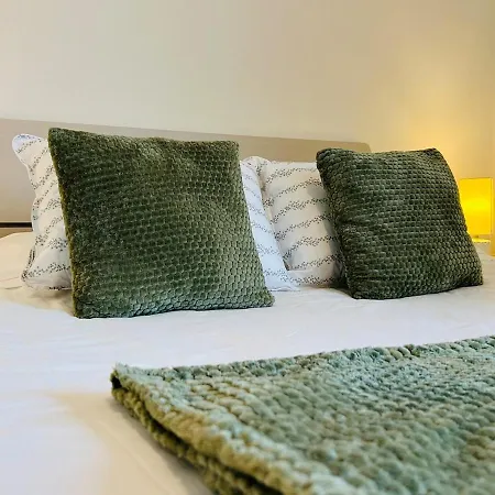 10 Min To Gateway Apartment Venice